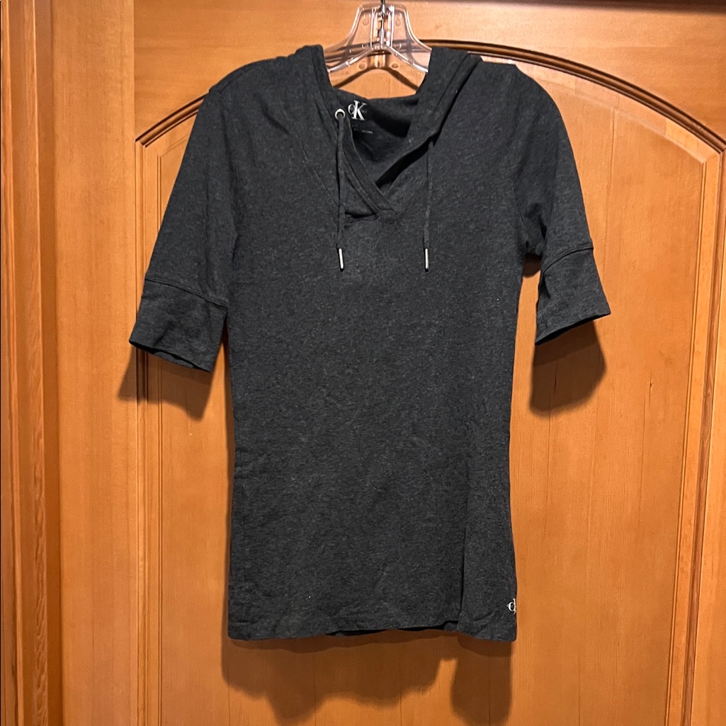 Dark Gray Short Sleeve Hoodie Top